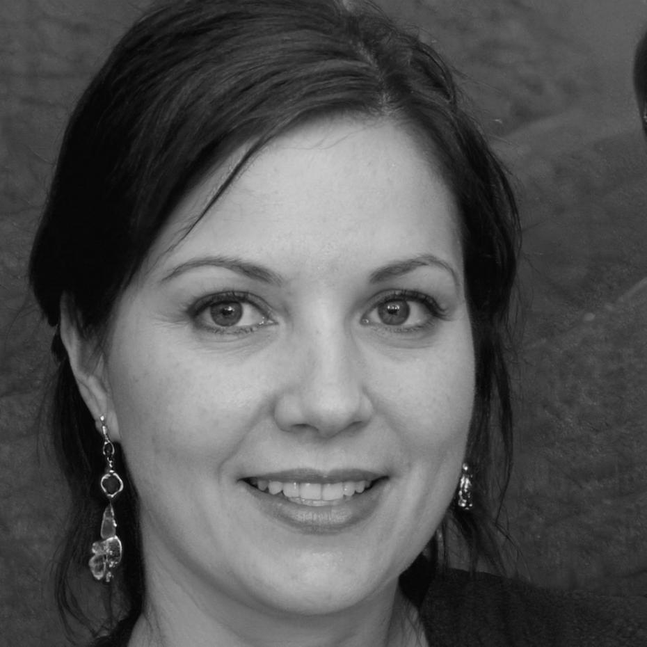 Finanzberaterin Petra Hoffmann im Beratungsgespräch